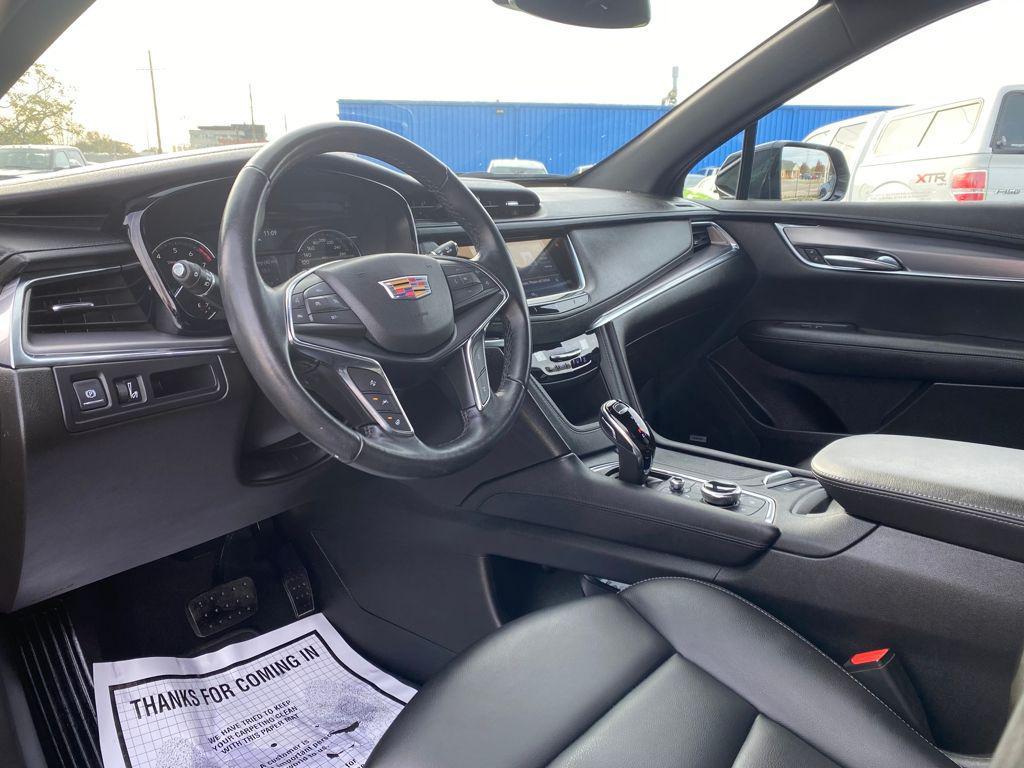used 2021 Cadillac XT5 car, priced at $22,411