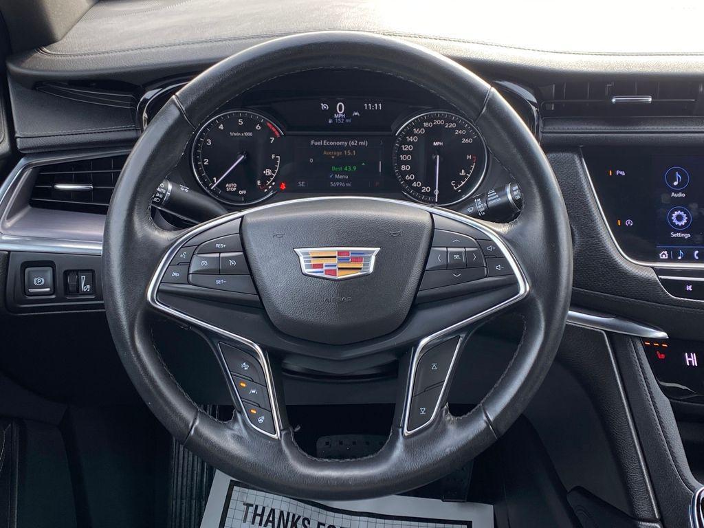 used 2021 Cadillac XT5 car, priced at $22,411