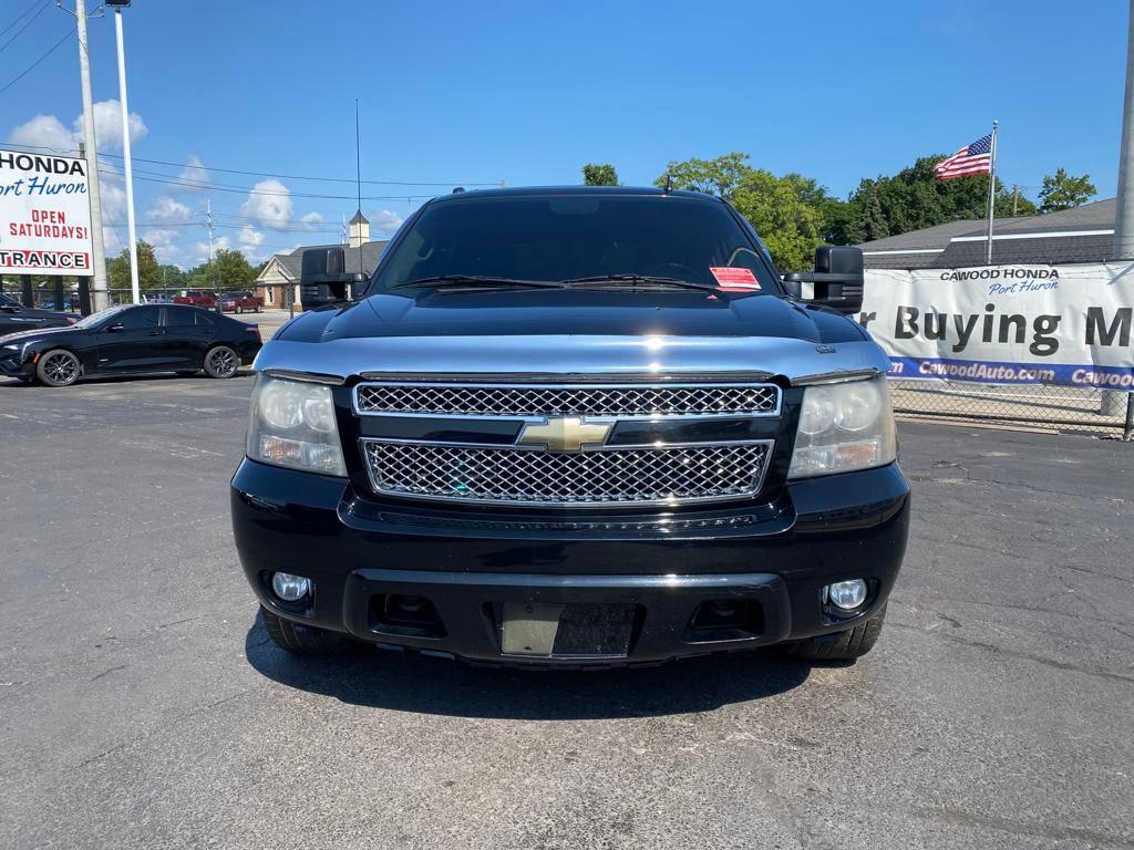 used 2010 Chevrolet Avalanche car, priced at $8,689