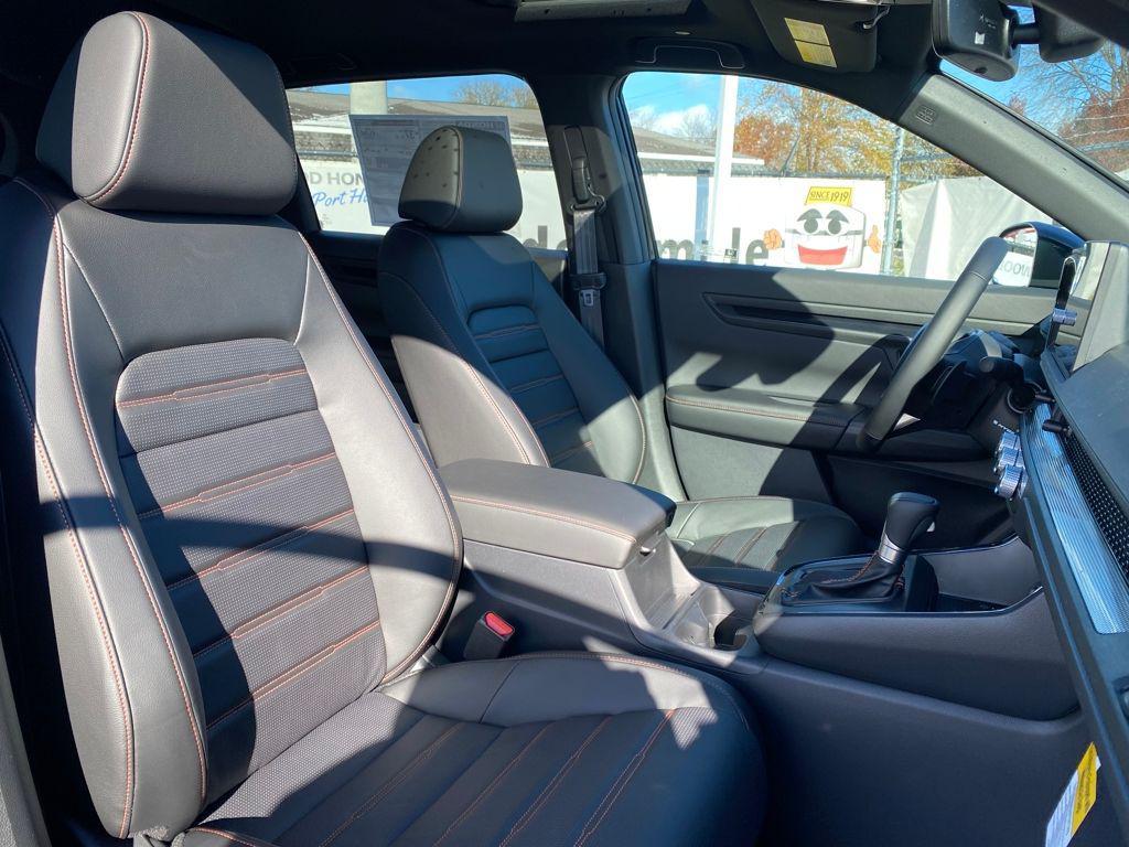 new 2026 Honda CR-V Hybrid car, priced at $40,560