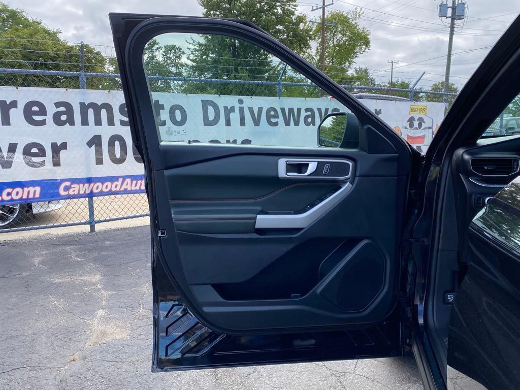 used 2022 Ford Explorer car, priced at $28,576