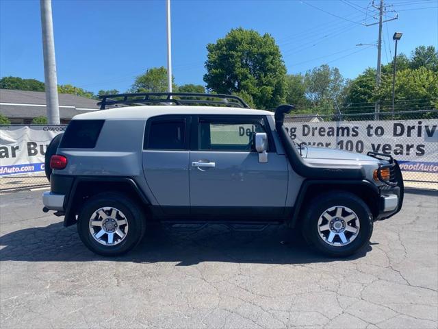 used 2014 Toyota FJ Cruiser car, priced at $29,212