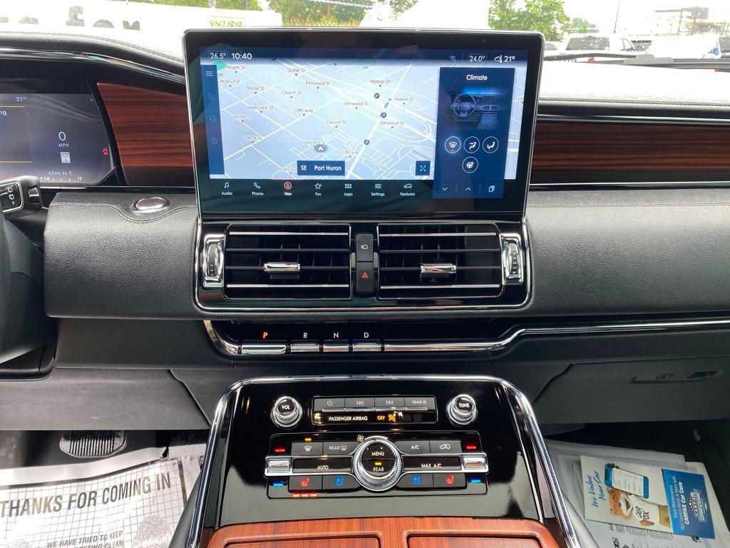 used 2024 Lincoln Navigator car, priced at $76,968