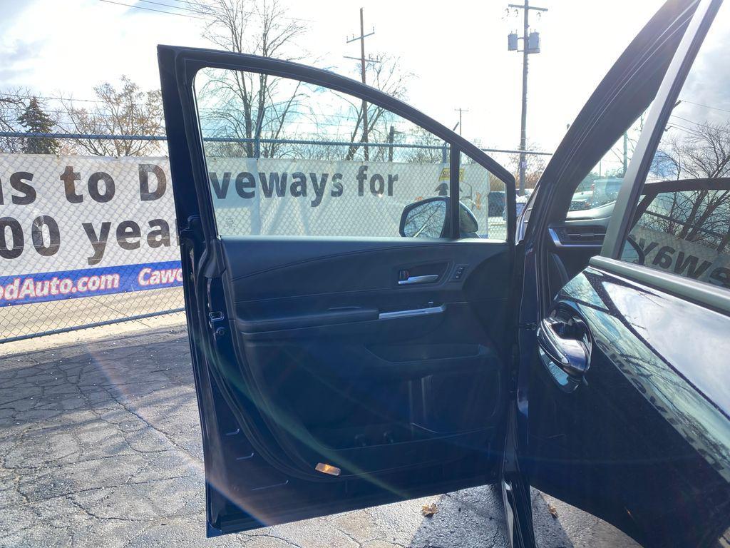 used 2025 Toyota Sienna car, priced at $58,345