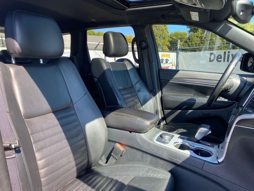 used 2018 Jeep Grand Cherokee car, priced at $13,901
