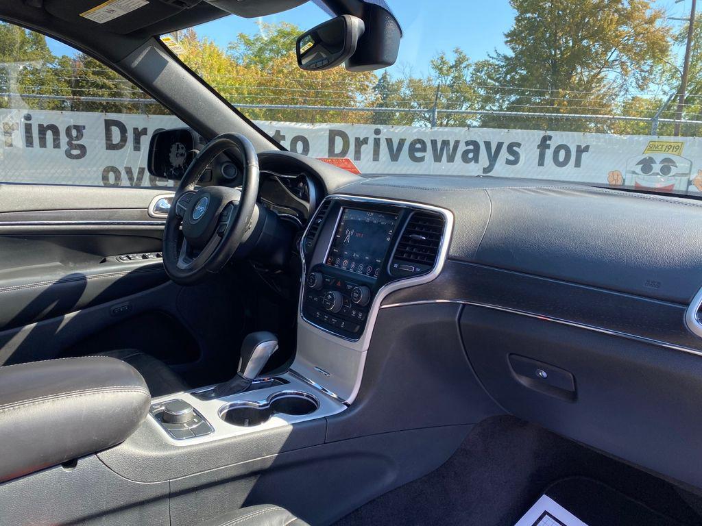 used 2018 Jeep Grand Cherokee car, priced at $13,901