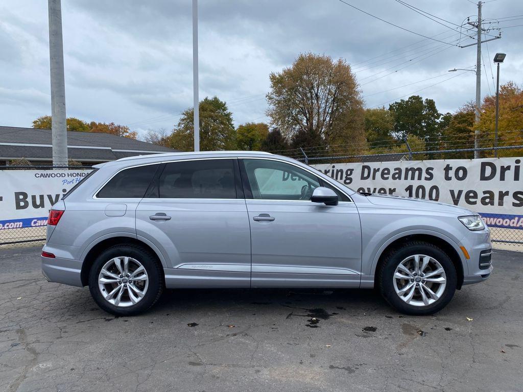 used 2017 Audi Q7 car, priced at $14,654