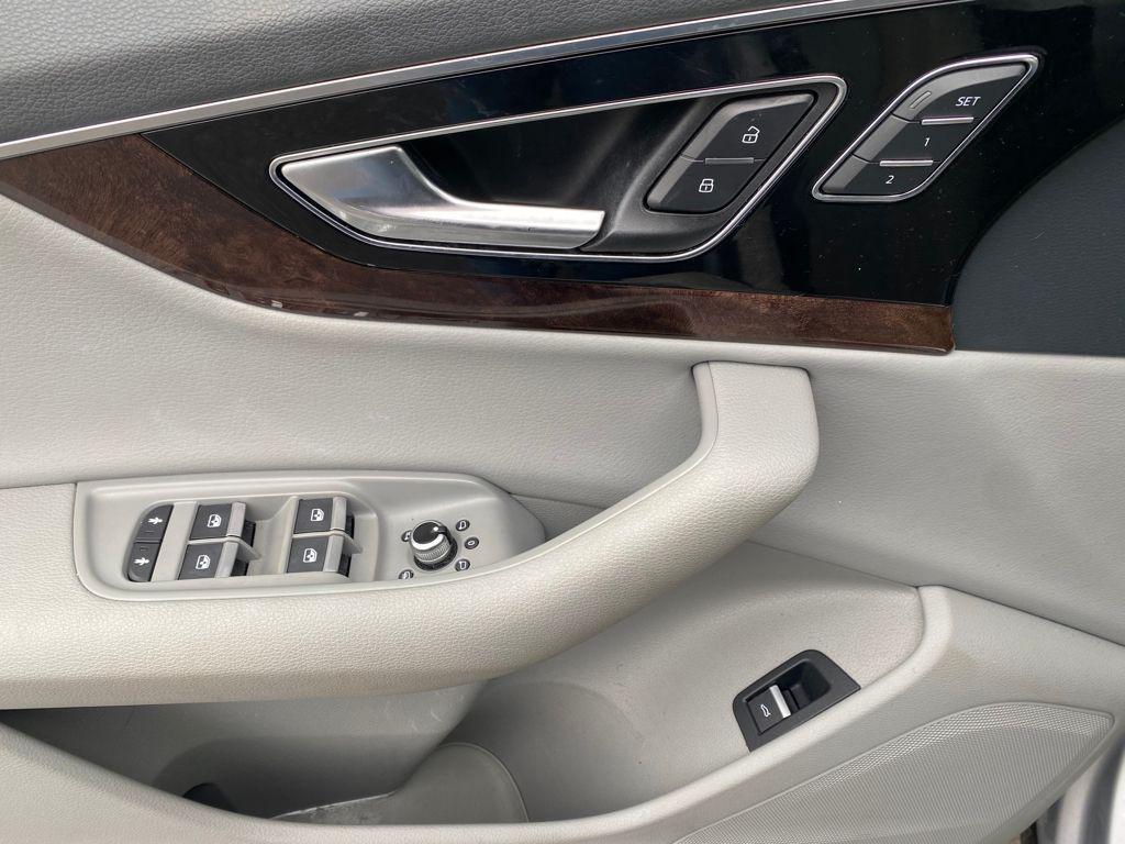 used 2017 Audi Q7 car, priced at $14,654