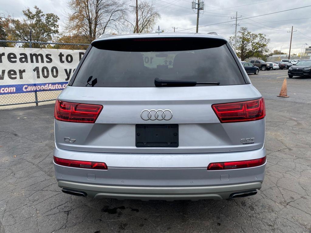 used 2017 Audi Q7 car, priced at $14,654