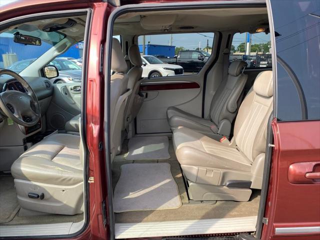 used 2007 Chrysler Town & Country car, priced at $2,284