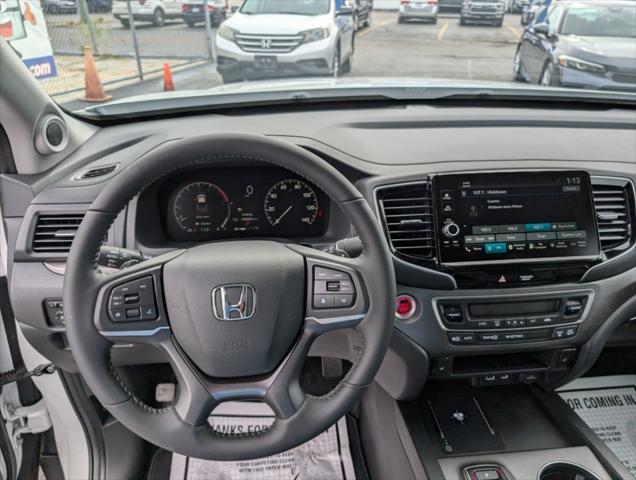 new 2025 Honda Ridgeline car, priced at $43,690