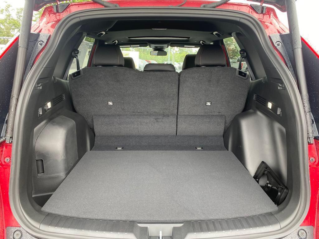 new 2026 Honda CR-V Hybrid car, priced at $39,990