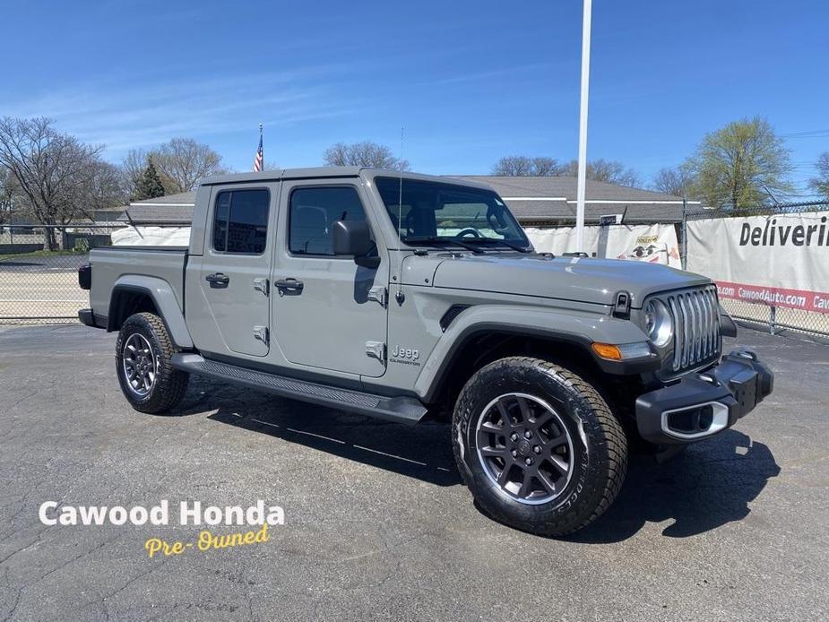 used 2021 Jeep Gladiator car, priced at $37,384