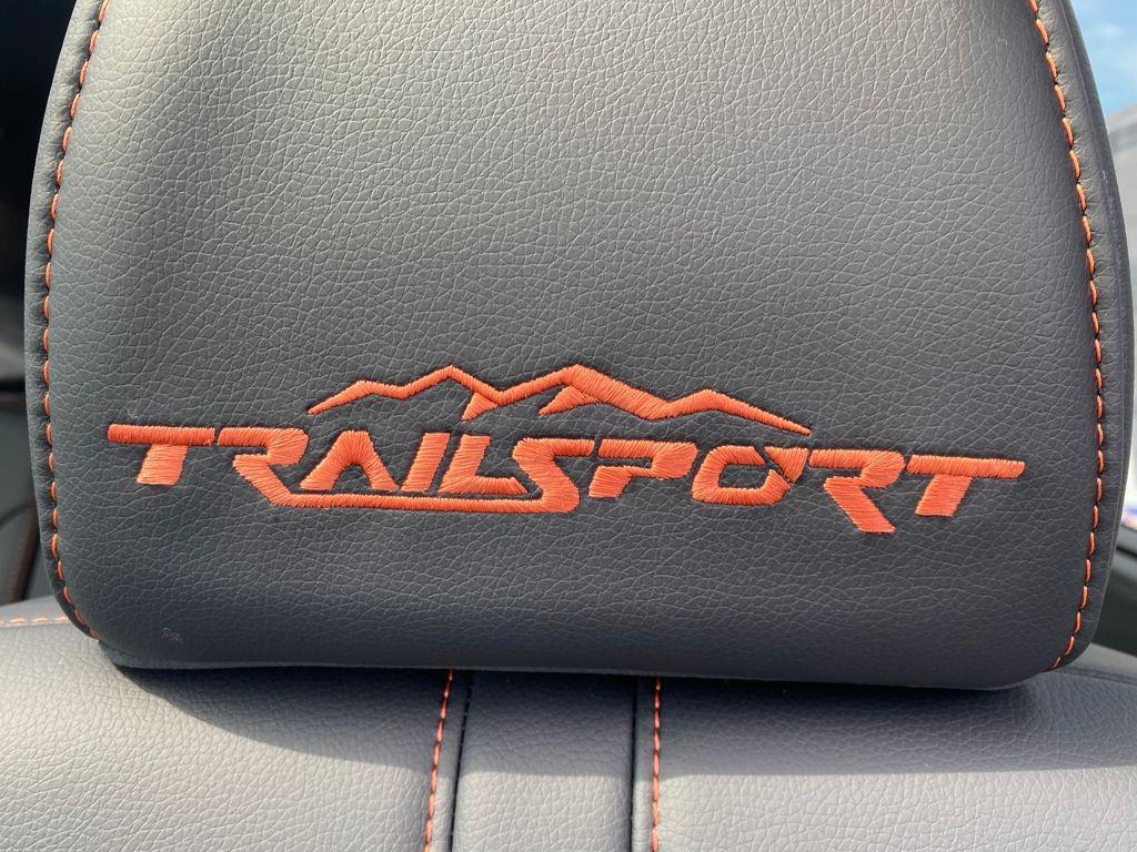 new 2025 Honda Pilot car, priced at $48,990