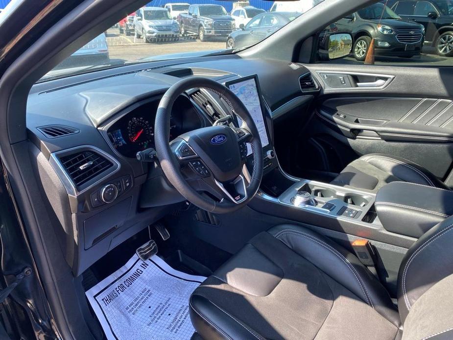 used 2022 Ford Edge car, priced at $35,978