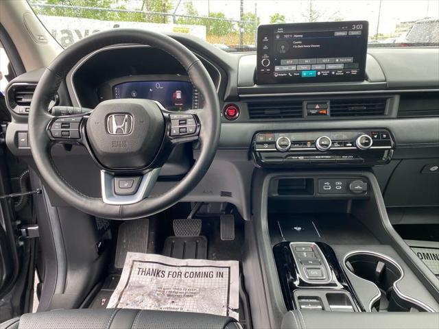 used 2025 Honda Pilot car, priced at $48,974