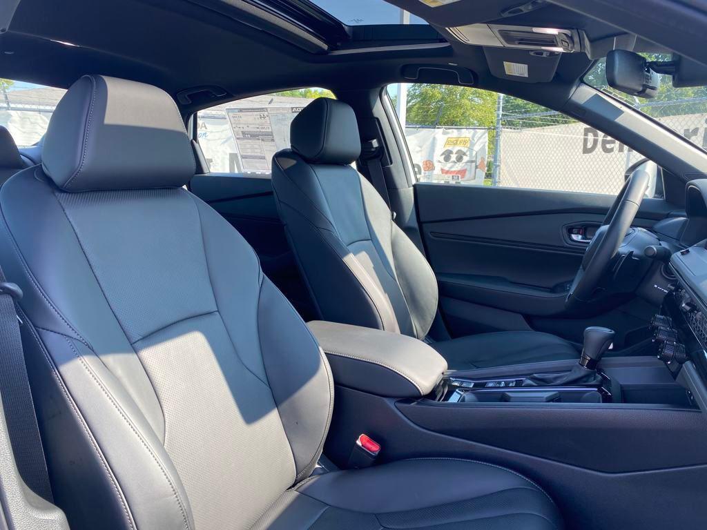 new 2025 Honda Accord Hybrid car, priced at $35,990