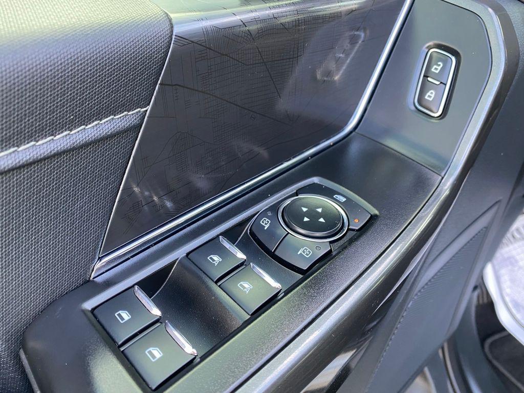 used 2023 Ford F-150 car, priced at $38,986