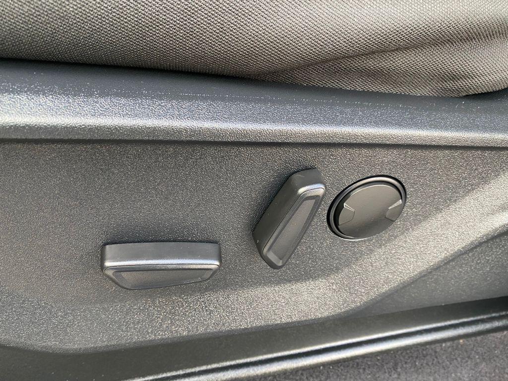 used 2023 Ford F-150 car, priced at $38,986