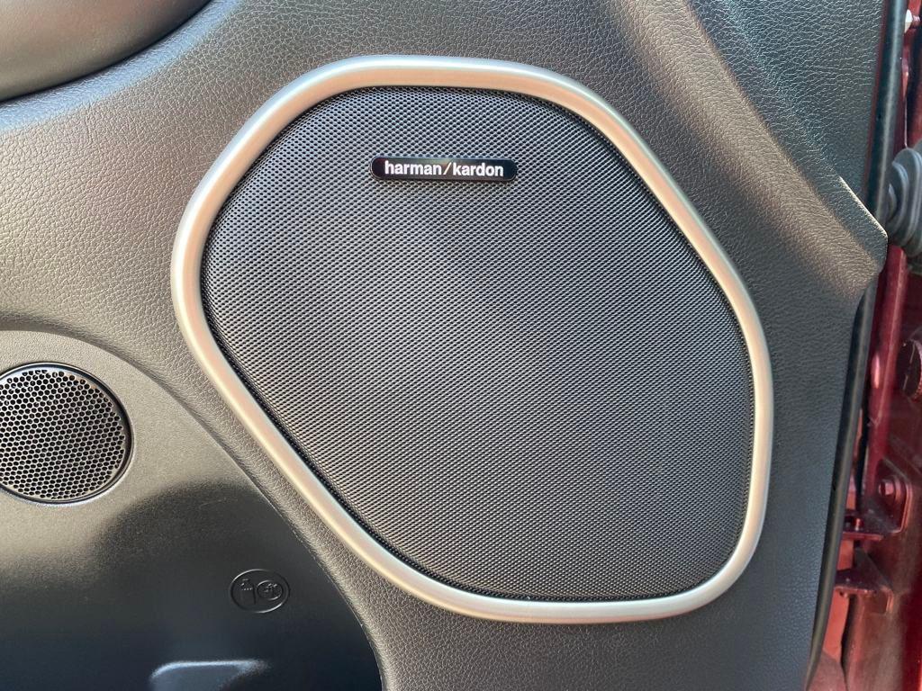used 2021 Jeep Grand Cherokee car, priced at $29,489