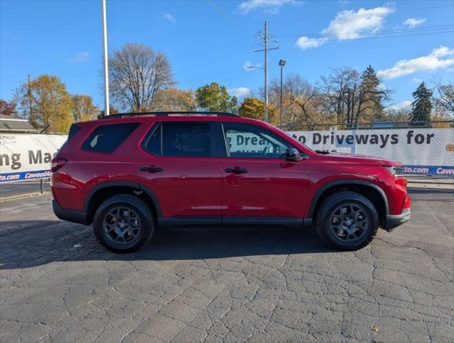 new 2025 Honda Pilot car, priced at $49,997