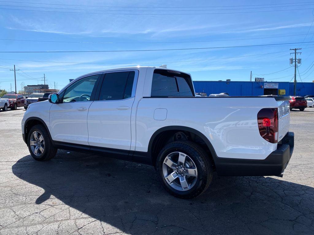 new 2026 Honda Ridgeline car, priced at $43,920