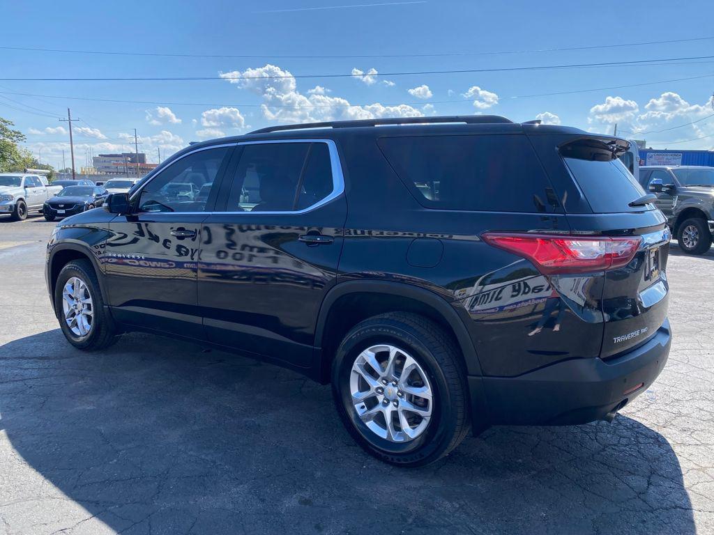 used 2020 Chevrolet Traverse car, priced at $21,342