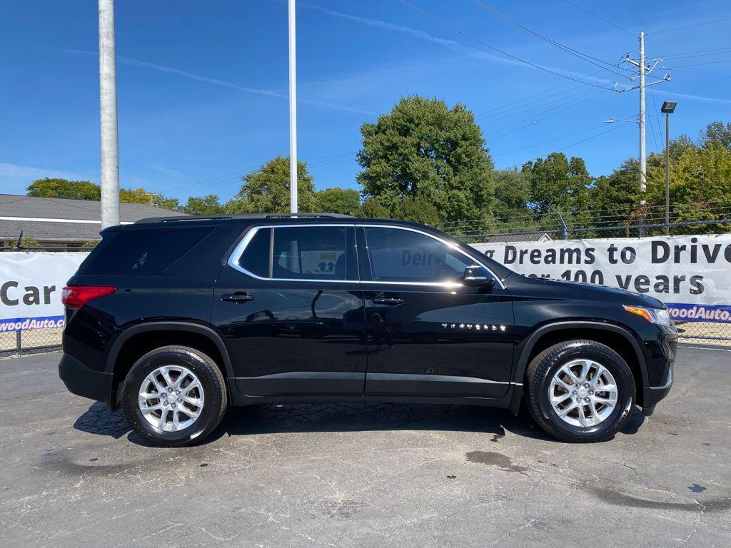 used 2020 Chevrolet Traverse car, priced at $21,342