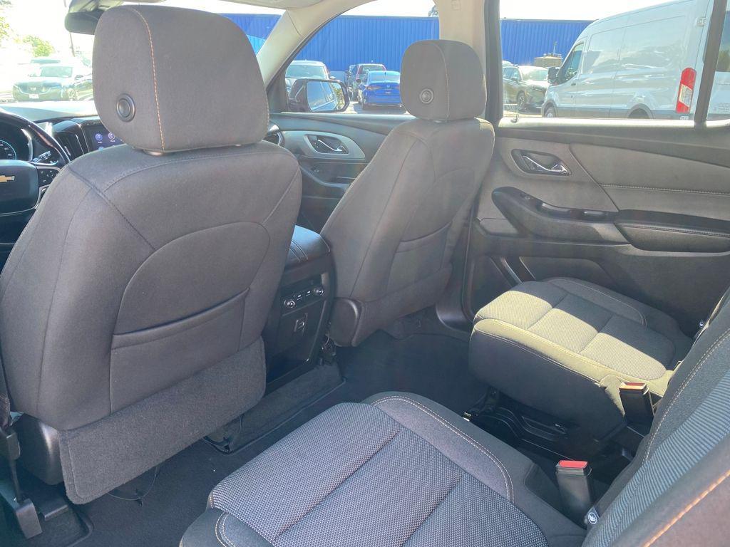 used 2020 Chevrolet Traverse car, priced at $21,342