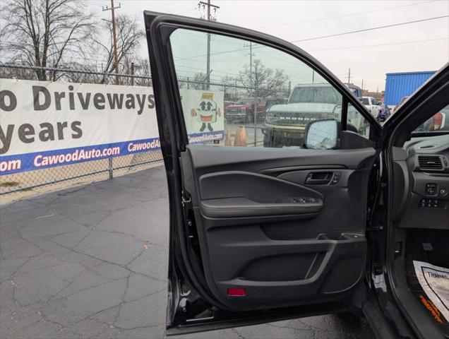 new 2025 Honda Ridgeline car, priced at $46,190