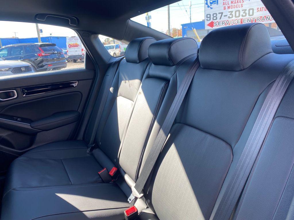 new 2026 Honda Civic Hybrid car, priced at $32,677