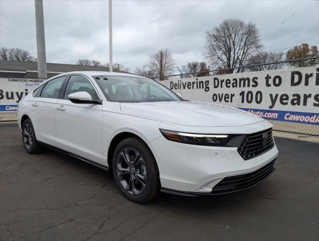 new 2025 Honda Accord Hybrid car, priced at $35,332