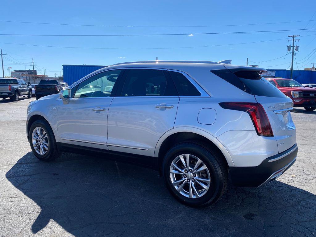 used 2020 Cadillac XT5 car, priced at $22,377