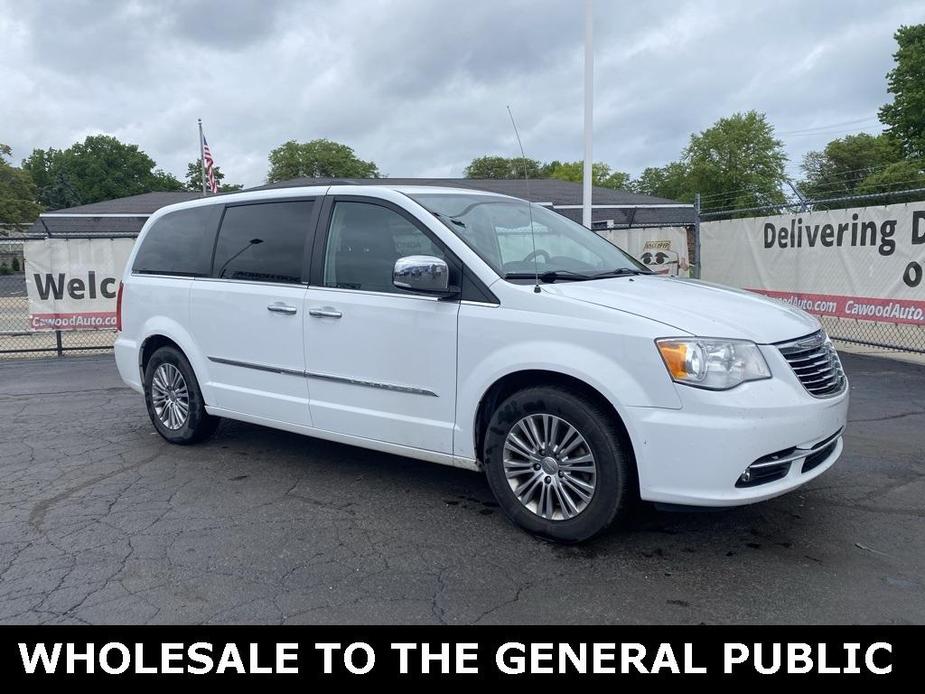 used 2013 Chrysler Town & Country car, priced at $3,799