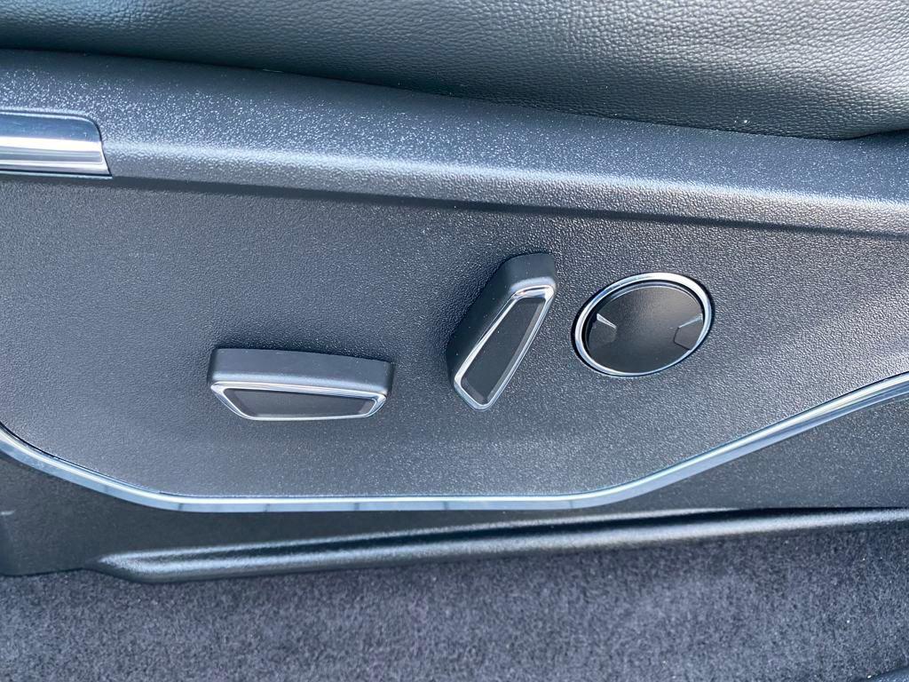 used 2023 Ford F-150 car, priced at $42,989