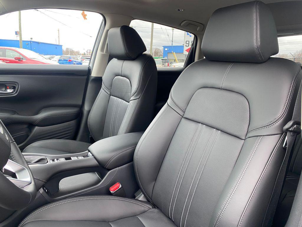 new 2026 Honda HR-V car, priced at $32,880