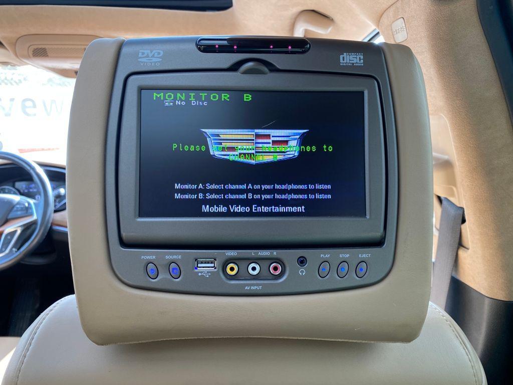 used 2017 Cadillac XT5 car, priced at $13,986