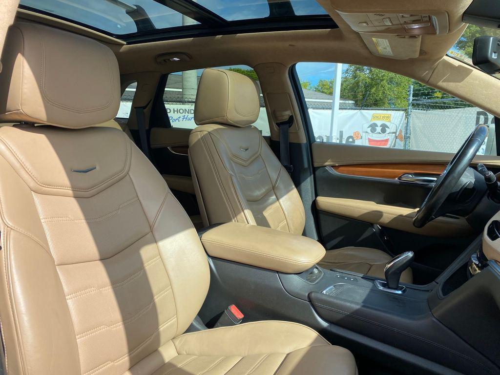 used 2017 Cadillac XT5 car, priced at $13,986