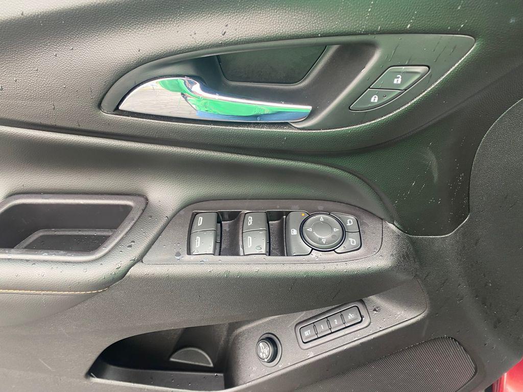 used 2018 Chevrolet Equinox car, priced at $18,673