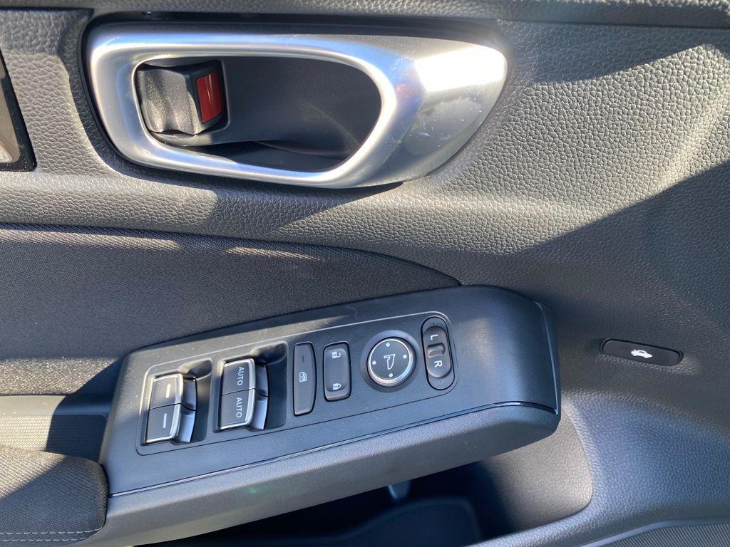 new 2026 Honda Civic Hybrid car, priced at $30,280