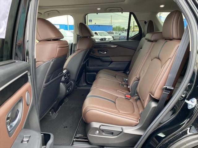 new 2025 Honda Pilot car, priced at $53,390