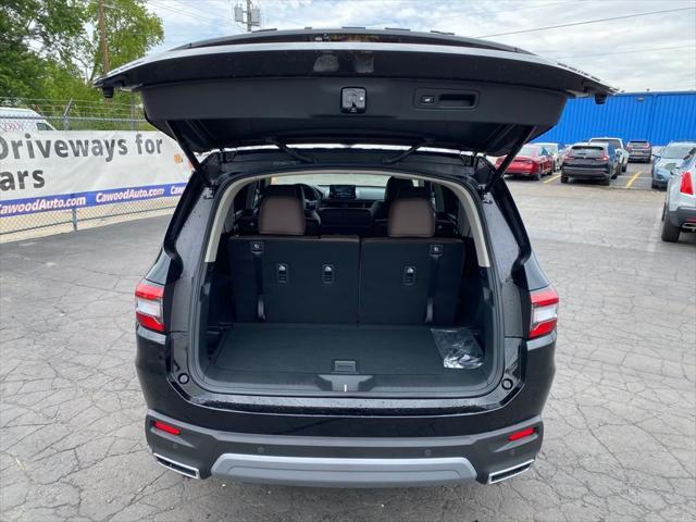 new 2025 Honda Pilot car, priced at $53,390
