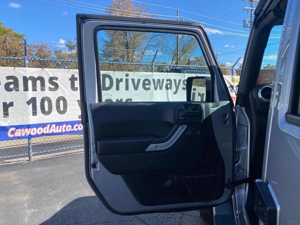 used 2016 Jeep Wrangler Unlimited car, priced at $15,114