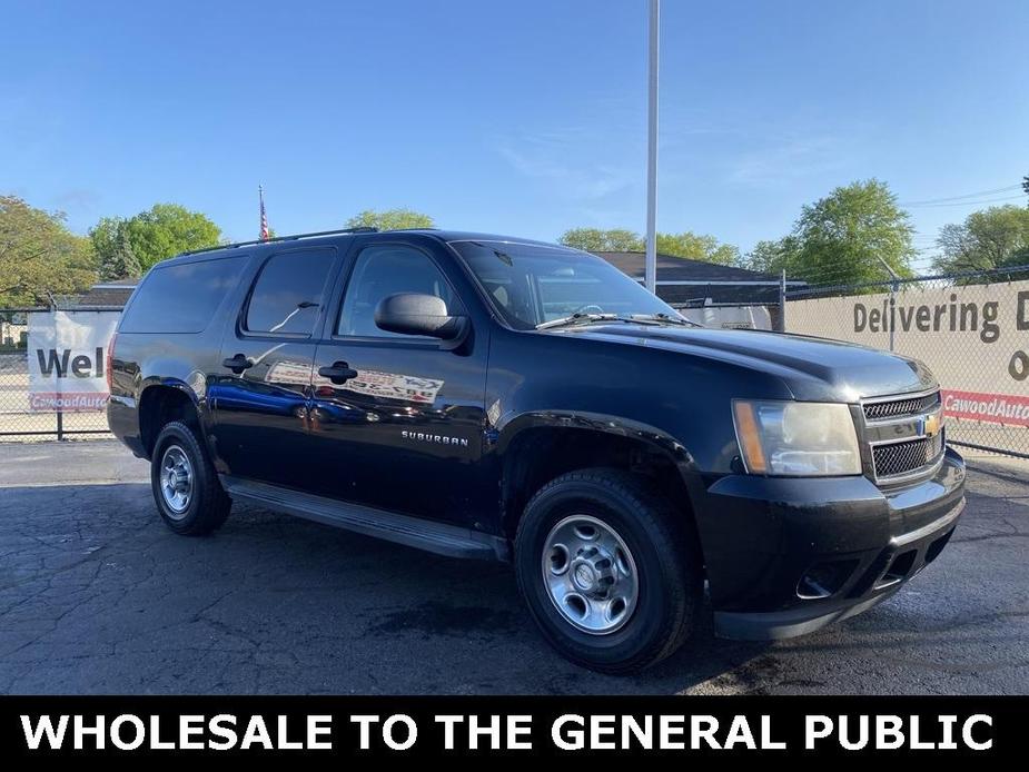 used 2010 Chevrolet Suburban car, priced at $8,996