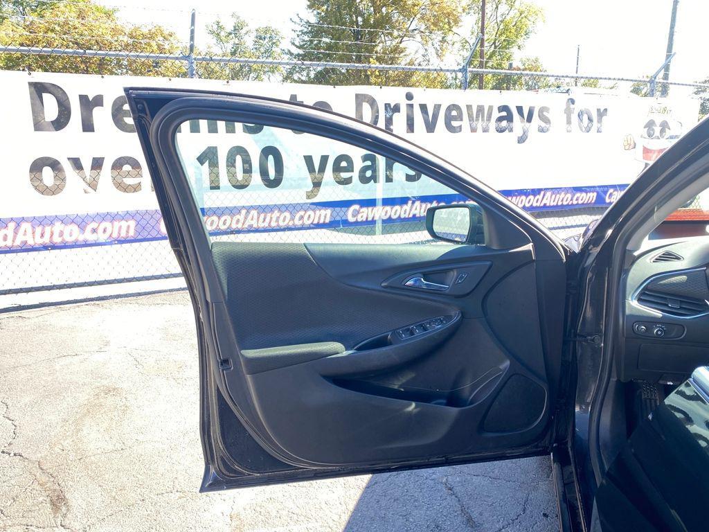 used 2017 Chevrolet Malibu car, priced at $10,998