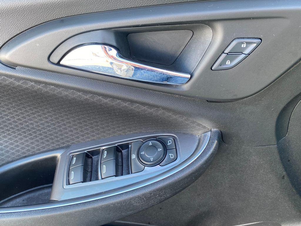 used 2017 Chevrolet Malibu car, priced at $10,998