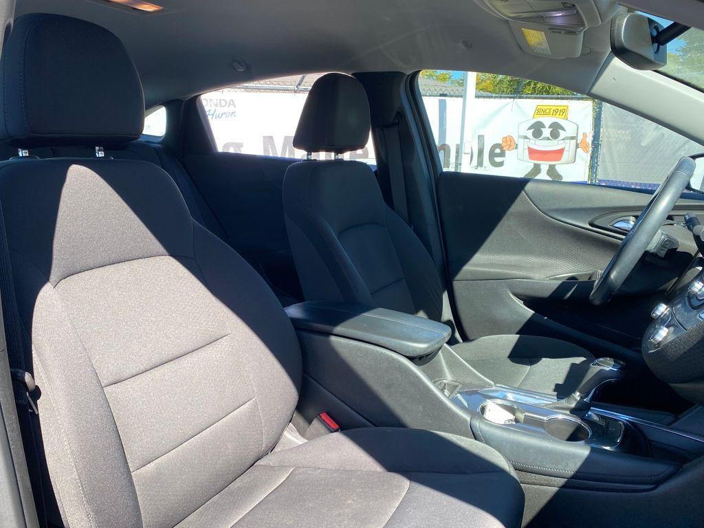 used 2017 Chevrolet Malibu car, priced at $10,998