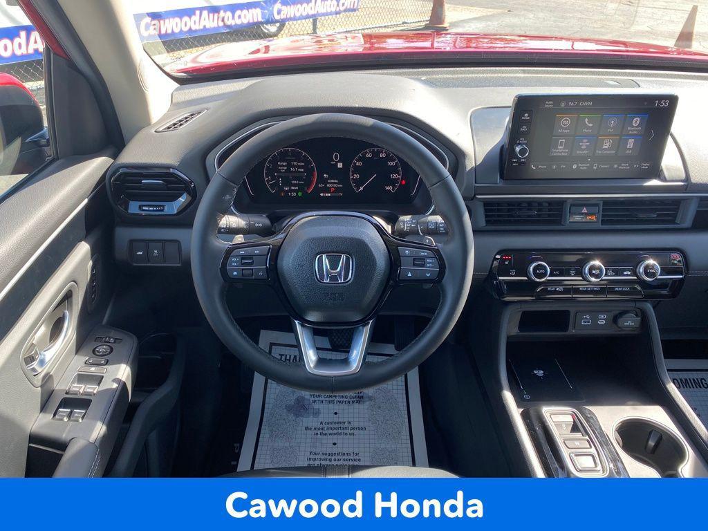 new 2025 Honda Pilot car, priced at $45,990