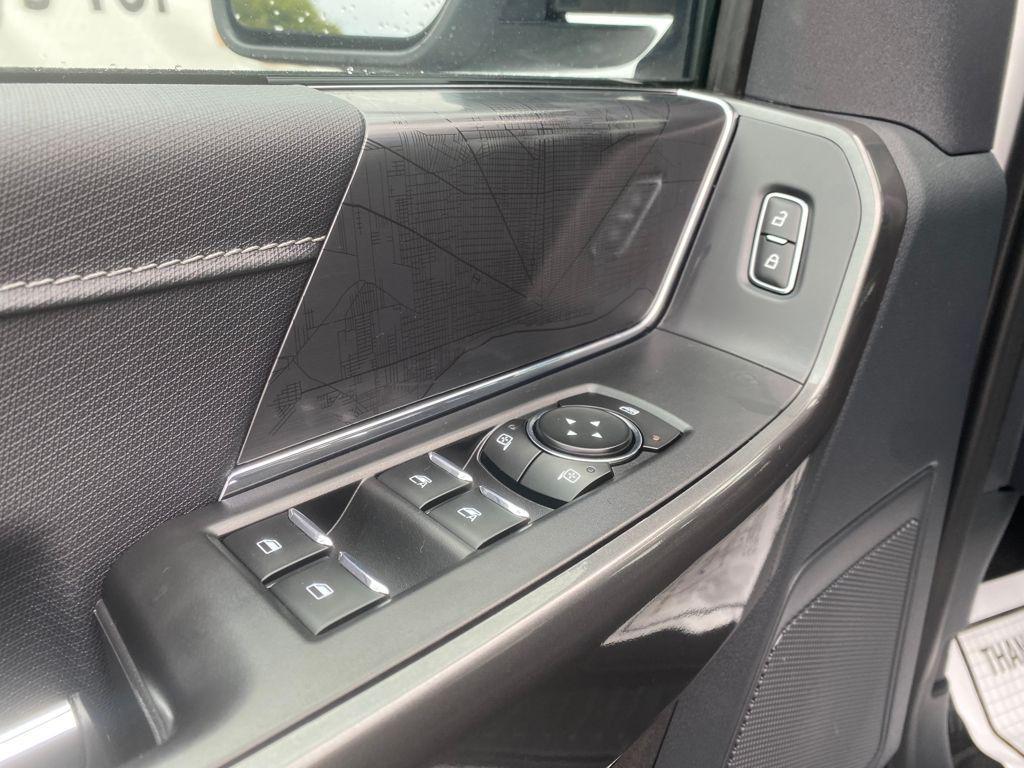 used 2022 Ford F-150 car, priced at $36,248