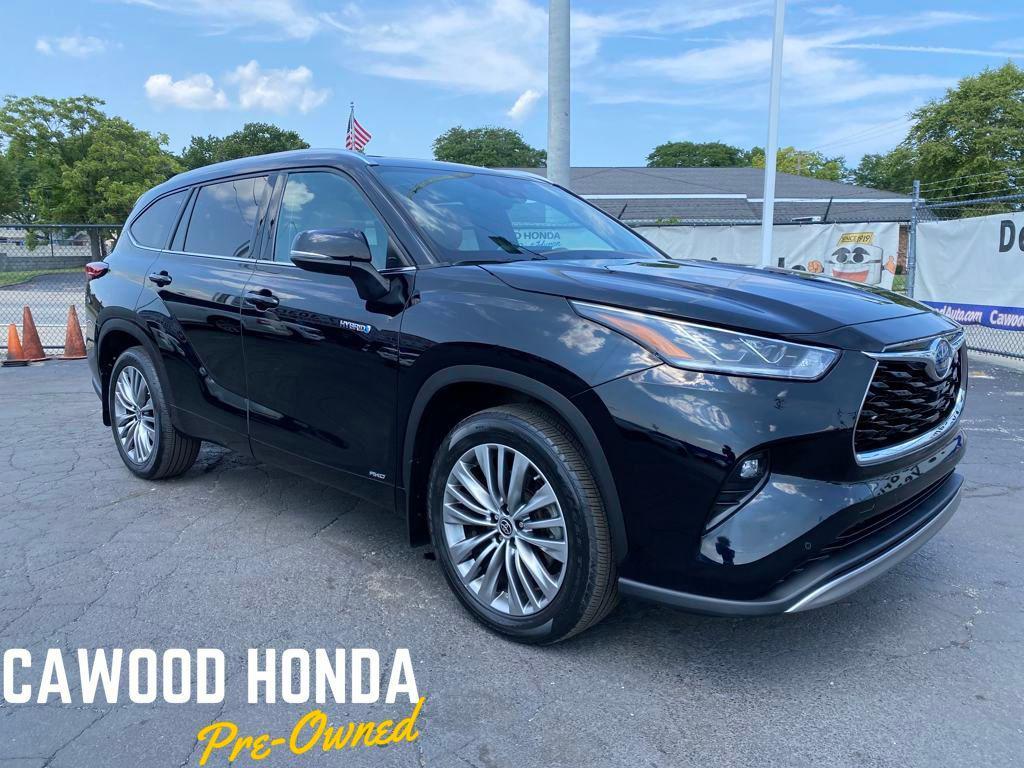 used 2021 Toyota Highlander Hybrid car, priced at $43,966